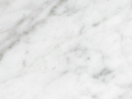 Eine Handelsbezeichnung für einen feinkörnigen, hellgrauen Juramarmor mit grauem Dekor (gemäß EN 12440 Anhang A), der häufig auch fein oder grob geadert ist. Dieser Marmor wird dann mit dem Zusatz „venatino“ bzw. „venato“ versehen, was ihn zu einer der we