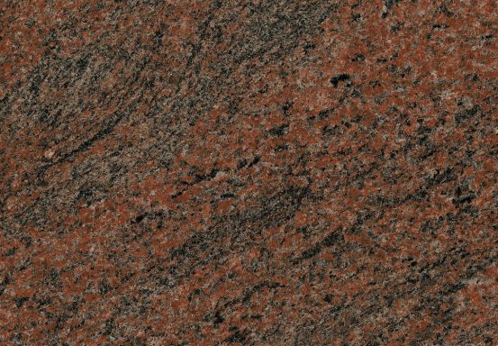 Rote Granitoberfläche mit schwarzen und grauen Aderungen.